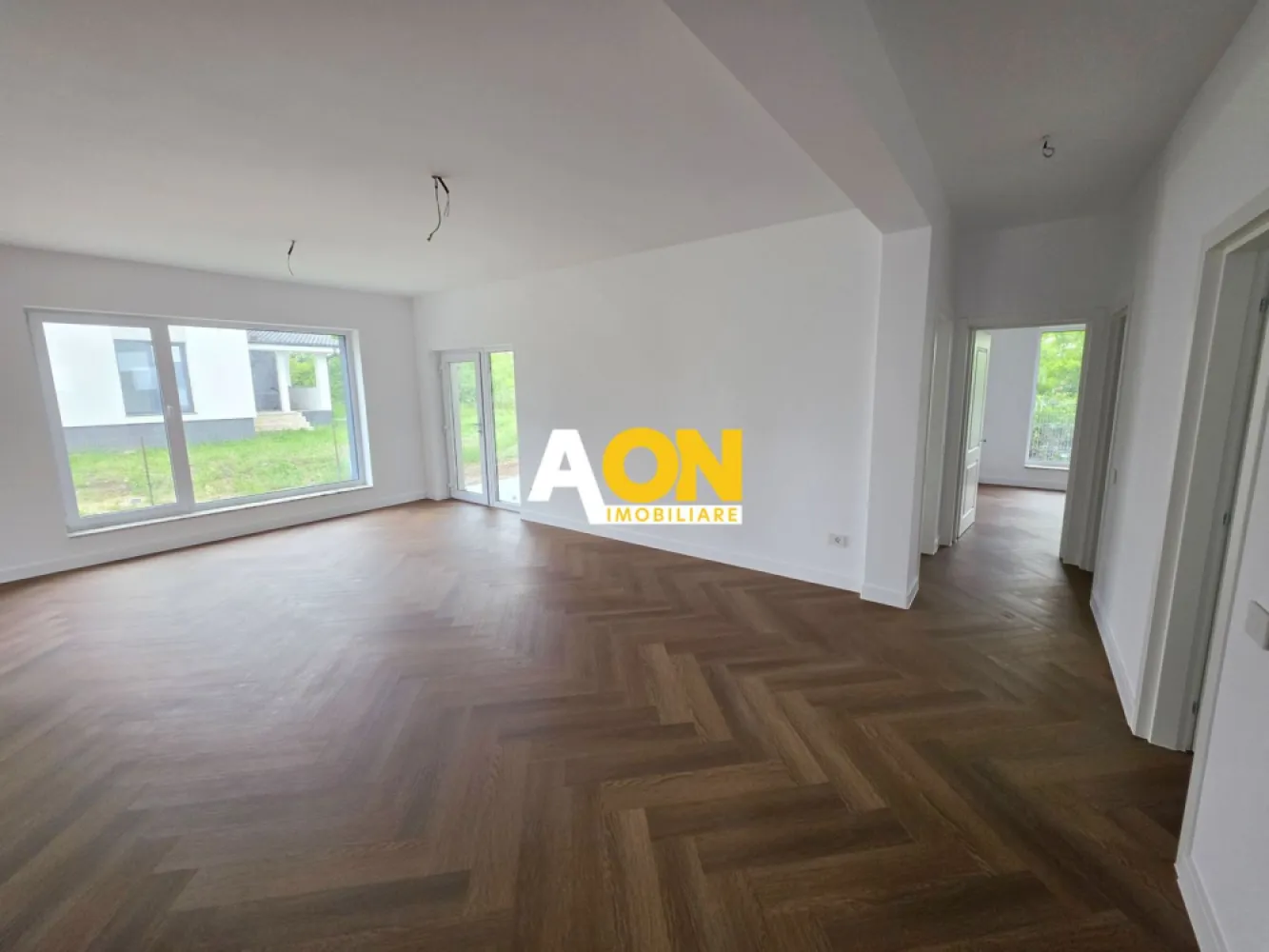 Casă 4 camere, 375 mp teren, predare la cheie, zona Valea Popii
