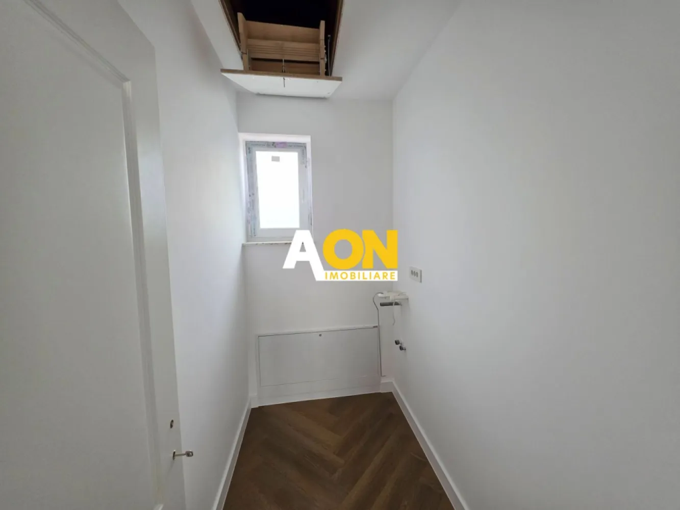 Casă 4 camere, 375 mp teren, predare la cheie, zona Valea Popii