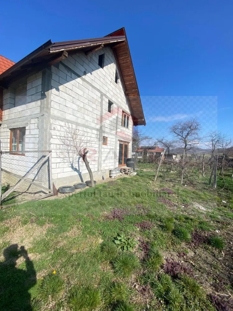 Casa de Vanzare Tigveni Arges