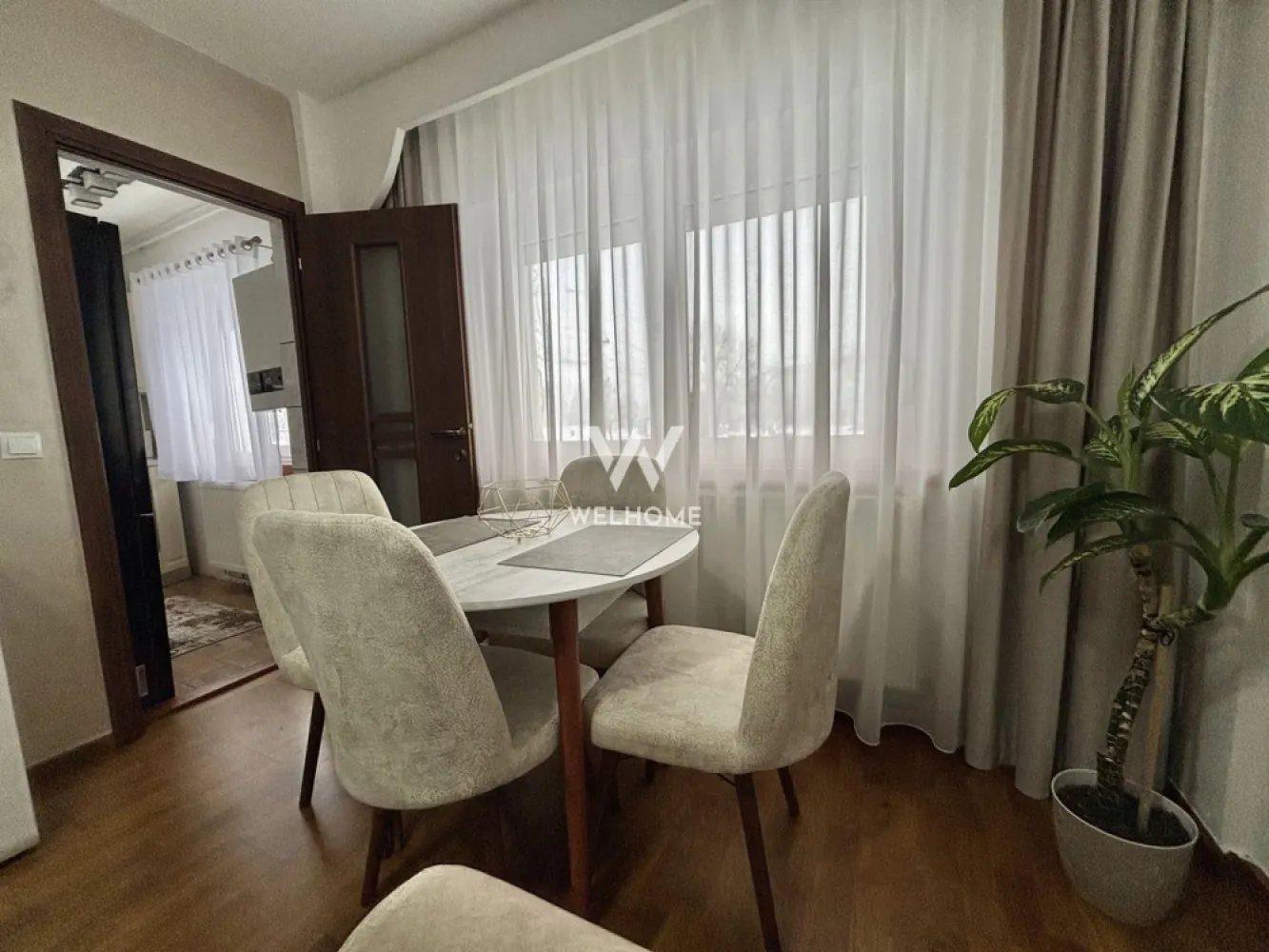 Apartament 1 cameră cu vedere directă spre Parcul Ștrand