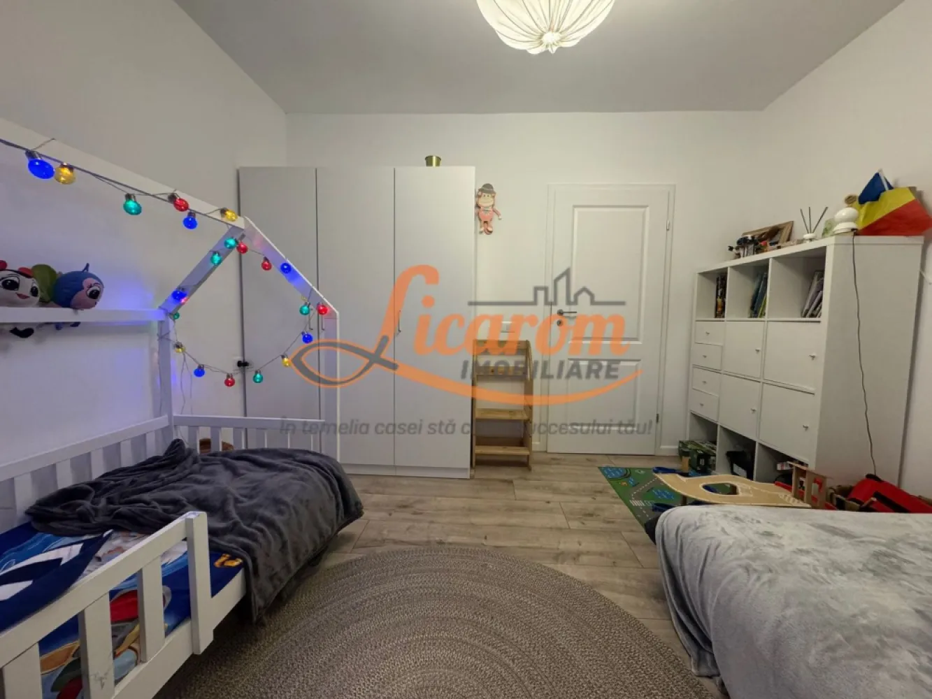 Duplex la cheie P+1+M in Loc.Alexandria,jud Teleorman,pret 190000Euro