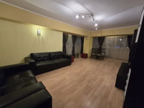 De inchiriat apartament cu 3 camere, Ultimul Leu, 600 Euro