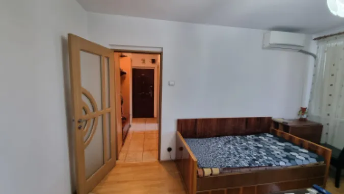 Apartament 3 camere Stefan cel Mare