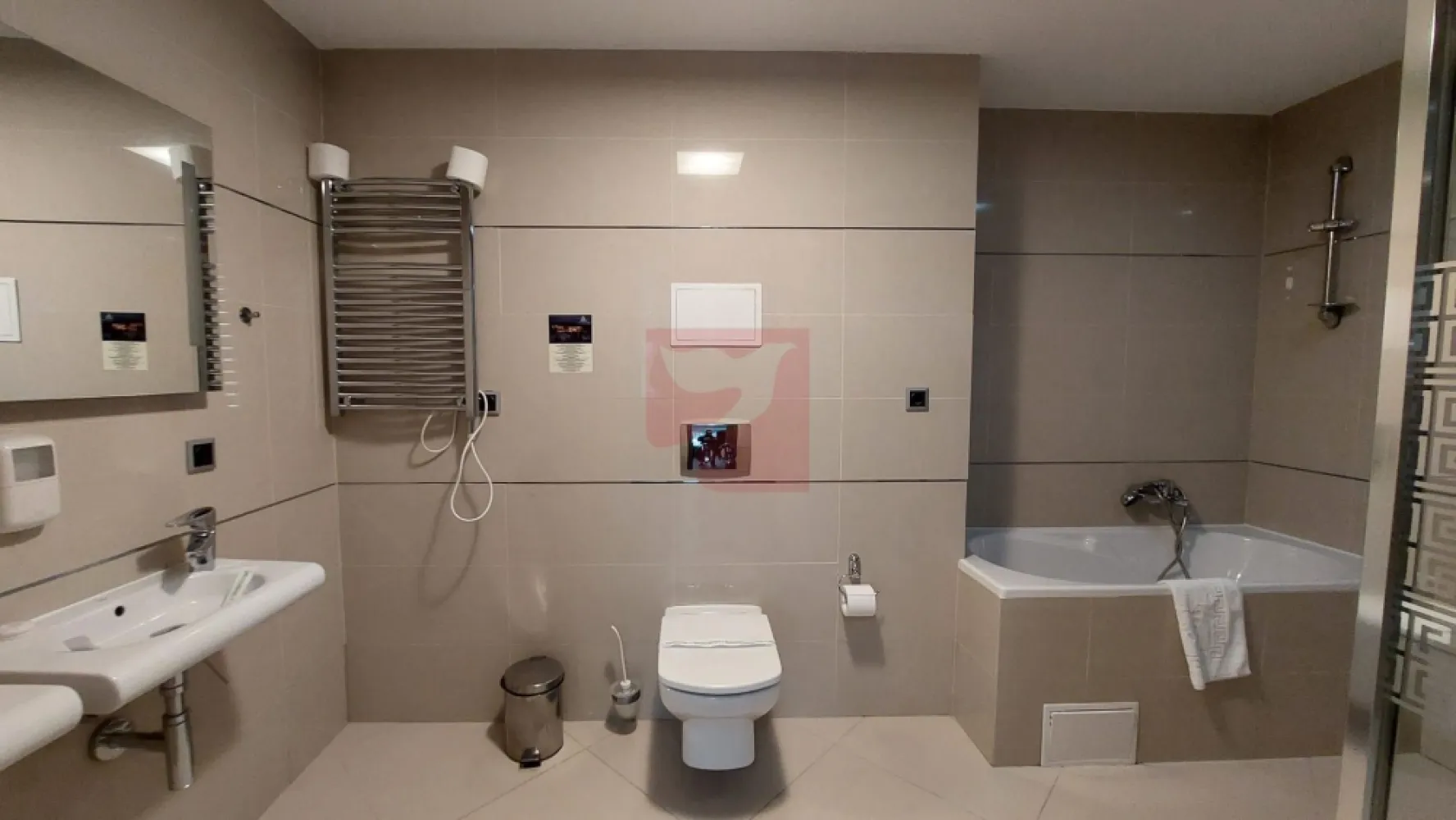 2 camere, intim, semineu, Silver Mountain