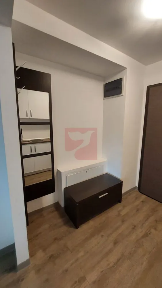2 in 1, apartamente de 2 si de 4 camere, parcari, Silver Mountain