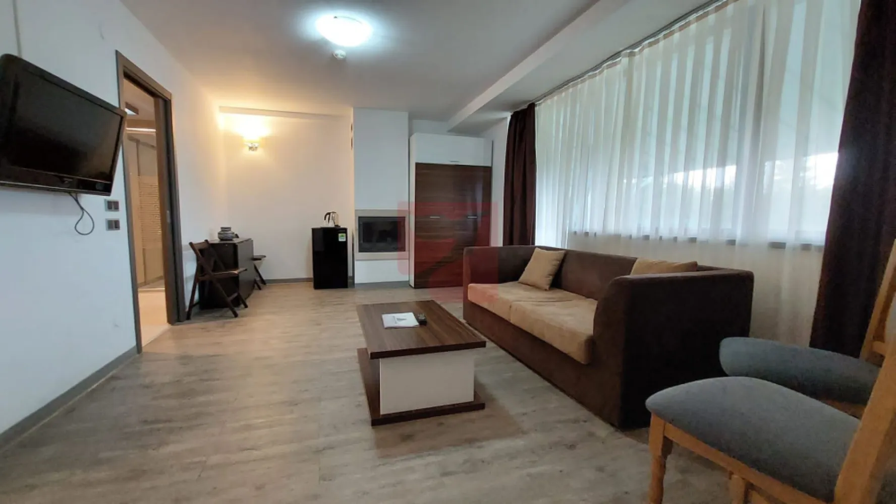 2 in 1, apartamente de 2 si de 4 camere, parcari, Silver Mountain