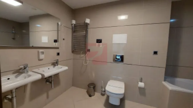 2 in 1, apartamente de 2 si de 4 camere, parcari, Silver Mountain