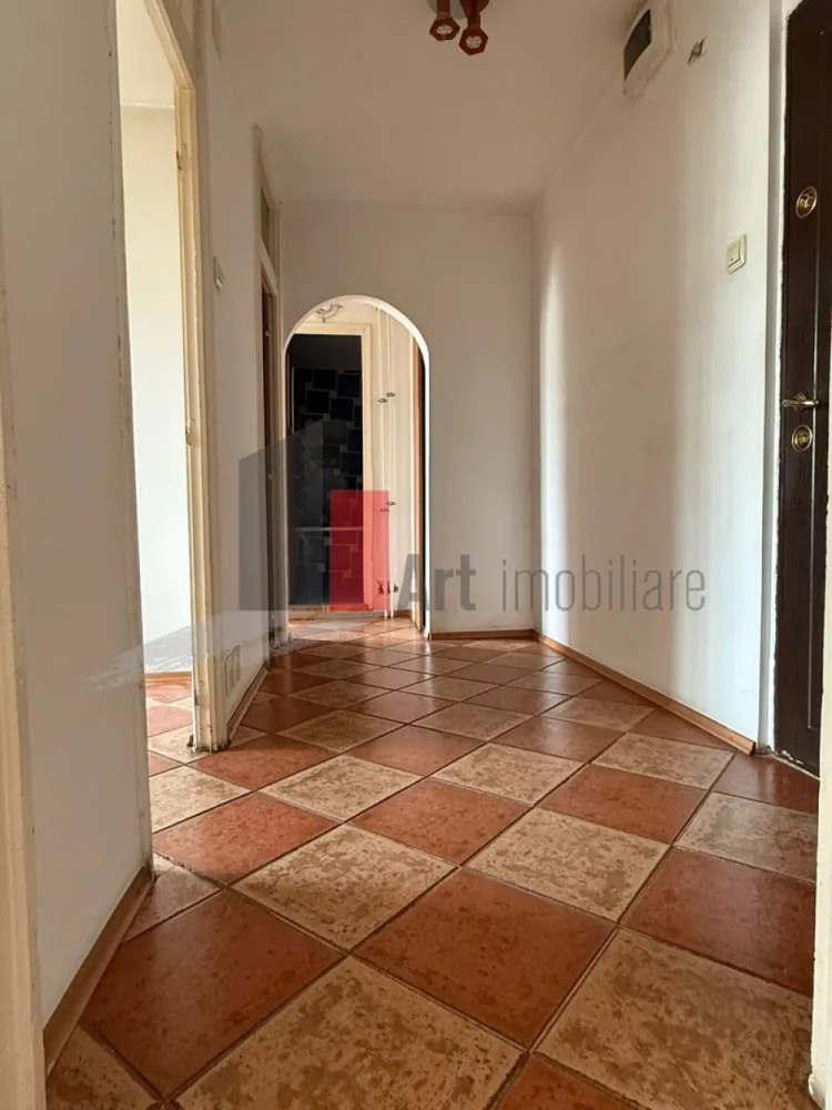Apartament de vanzare-Lujerului