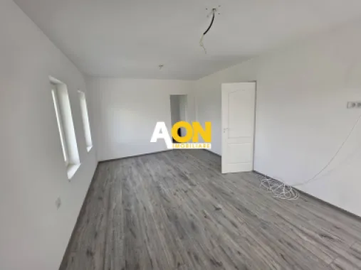 Casă nouă, 5 camere, 319 mp teren, toate utilitățile, Alba - Micesti