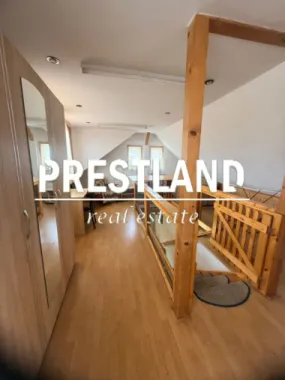Inchiriez apartament la casă, zona Lazaret la 3 minute de Gara !!