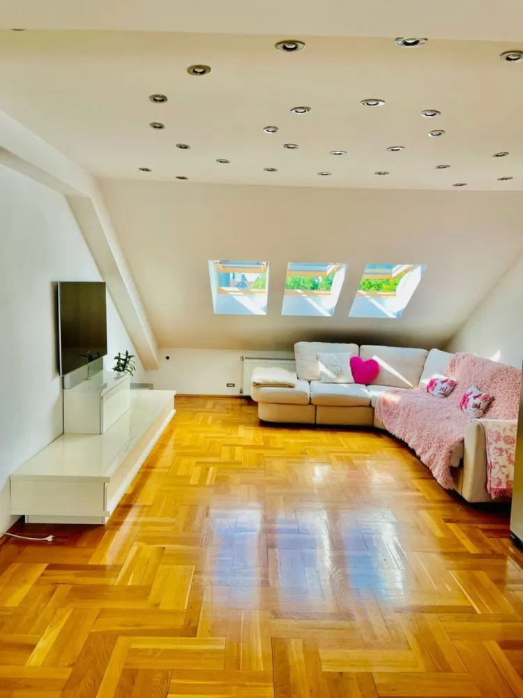 Brasadas vinde apartament cu 3 camere, NOU 116mp. - Agenția BRASADAS vinde apartament cu 3 camere, NOU 116mp.