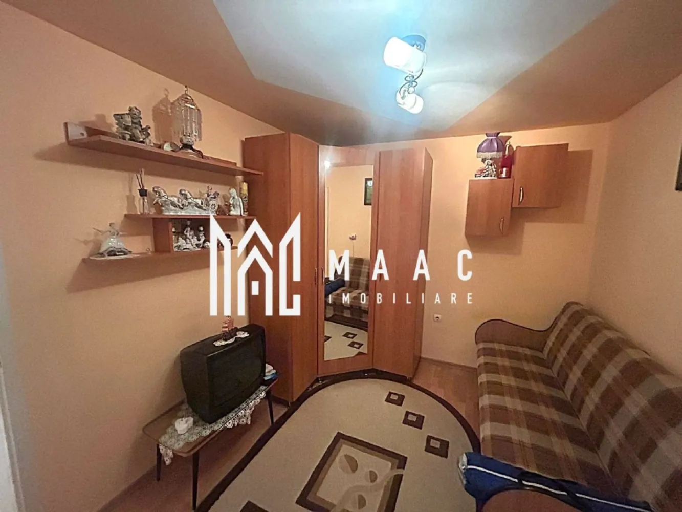 Apartament 2 camere | Ultracentral | Etaj 1 | Pivniță | Ultracentral