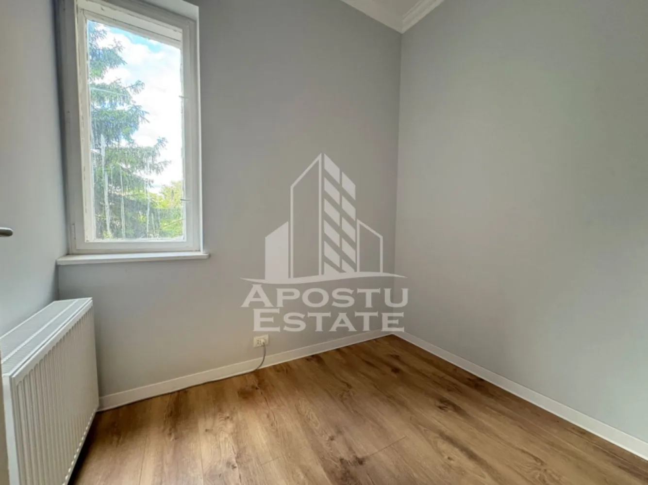 Apartament 3 camere, etaj 1, renovat in Timisoara zona Balcescu.