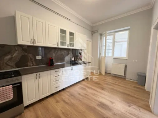 Apartament 3 camere, etaj 1, renovat in Timisoara zona Balcescu.