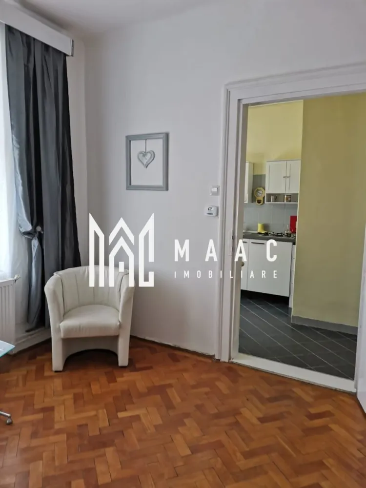 Garsoniera | Etaj 1 | 33 MPU | Central - MAAC Imobiliare vă propune spre închiriere o garsonieră, situată în zona centrală, într-o curte comună, la etajul 1 al imobilului. Detalii garsonieră: Complet mobilată și utilată Spațiu funcțional, potrivit pentru o persoană sau un cuplu Acces facil către toate punctele de interes din centrul orașului Condiții de închiriere: Se achită chiria + 2 garanții Pentru mai multe detalii sau programarea unei vizionări, nu ezitați să ne contactați specificand ID: CP2878150 }}