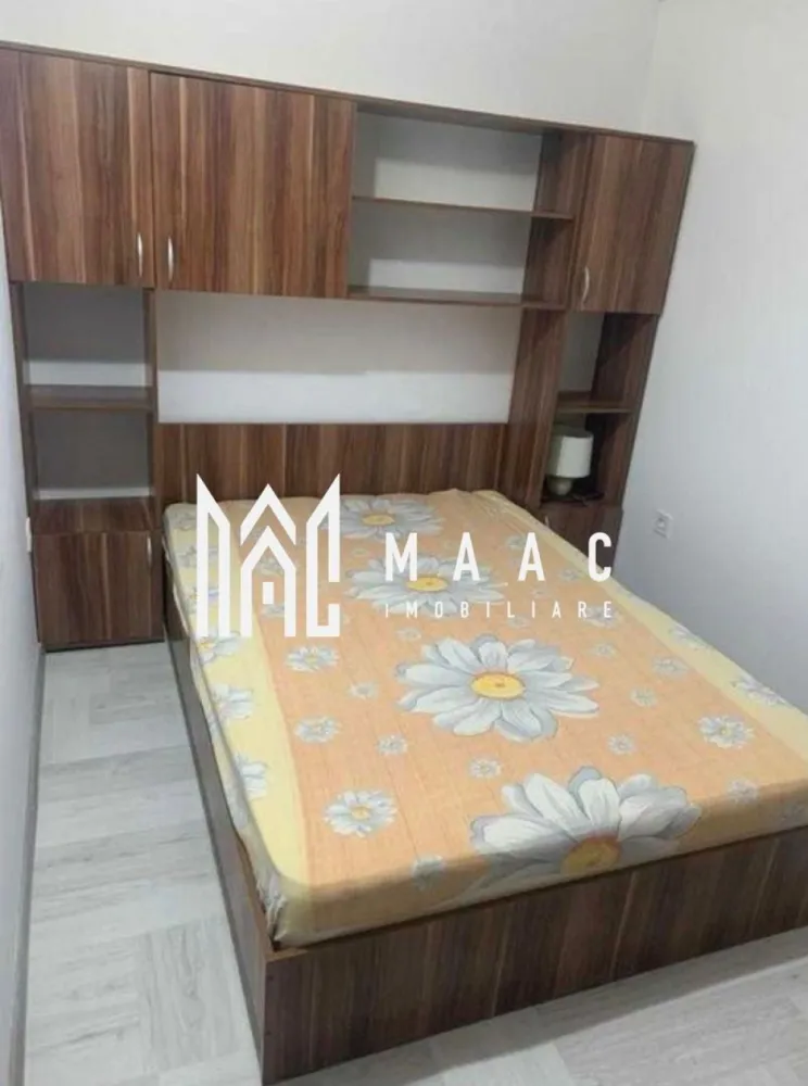 Apartament 2 camere | Etaj 1 | Balcon | 40 MPU | Turnisor - MAAC Imobiliare vă propune spre închiriere un apartament situat în Turnișor, într-un imobil modern, cu lift și rampă de acces. Detalii apartament: Suprafață utilă: 40 mp Etaj: 1 Apartamentul a fost inițial o cameră mare, ulterior recompartimentată eficient în: living dormitor Bucătărie Baie Dotări și facilități: Apartament complet utilat, cu toate electrocasnicele necesare Centrală termică pe gaz Terasă generoasă, cu acces atât din bucătărie, cât și din living Loc de parcare inclus, vizibil direct de pe terasă Alte avantaje: Imobil cu lift Rampă de acces Zonă liniștită, cu acces facil către oraș Pentru mai multe detalii sau programarea unei vizionări, nu ezitați să ne contactați specificand ID: CP2878144 }}