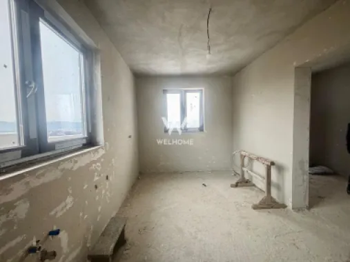 Casă individuală pe un nivel cu vedere panoramică spre munte