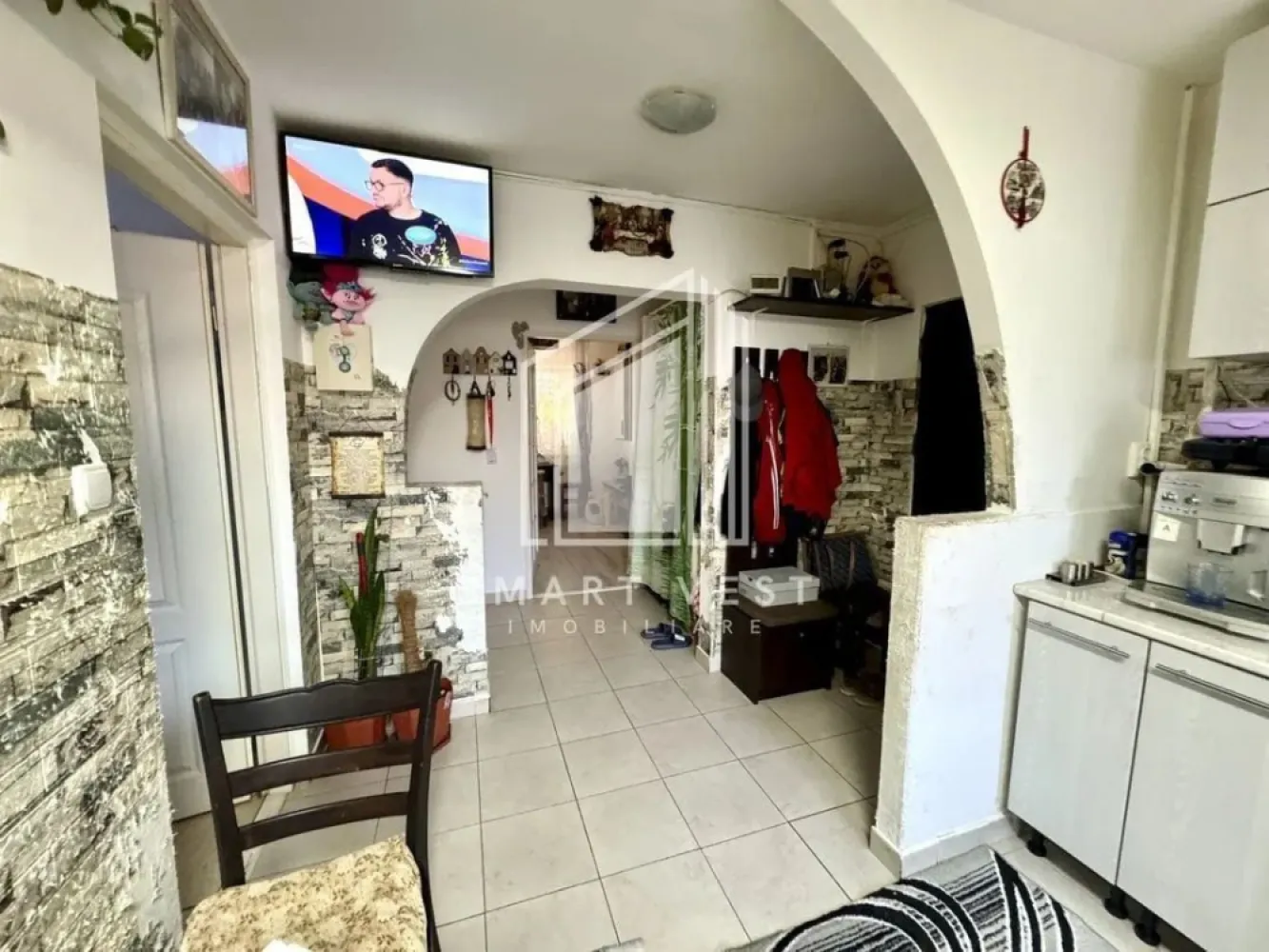 BRASADAS vinde ap 3 cam la PARTER in Micro 16. - Agenția imobiliara BRASADAS vinde apartament cu 3 camere in Micro 16 PARTER înalt izolat, mobilat.
Www.brasadas.com.