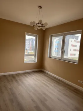 Apartament 2 camere finisat direct de la propietar