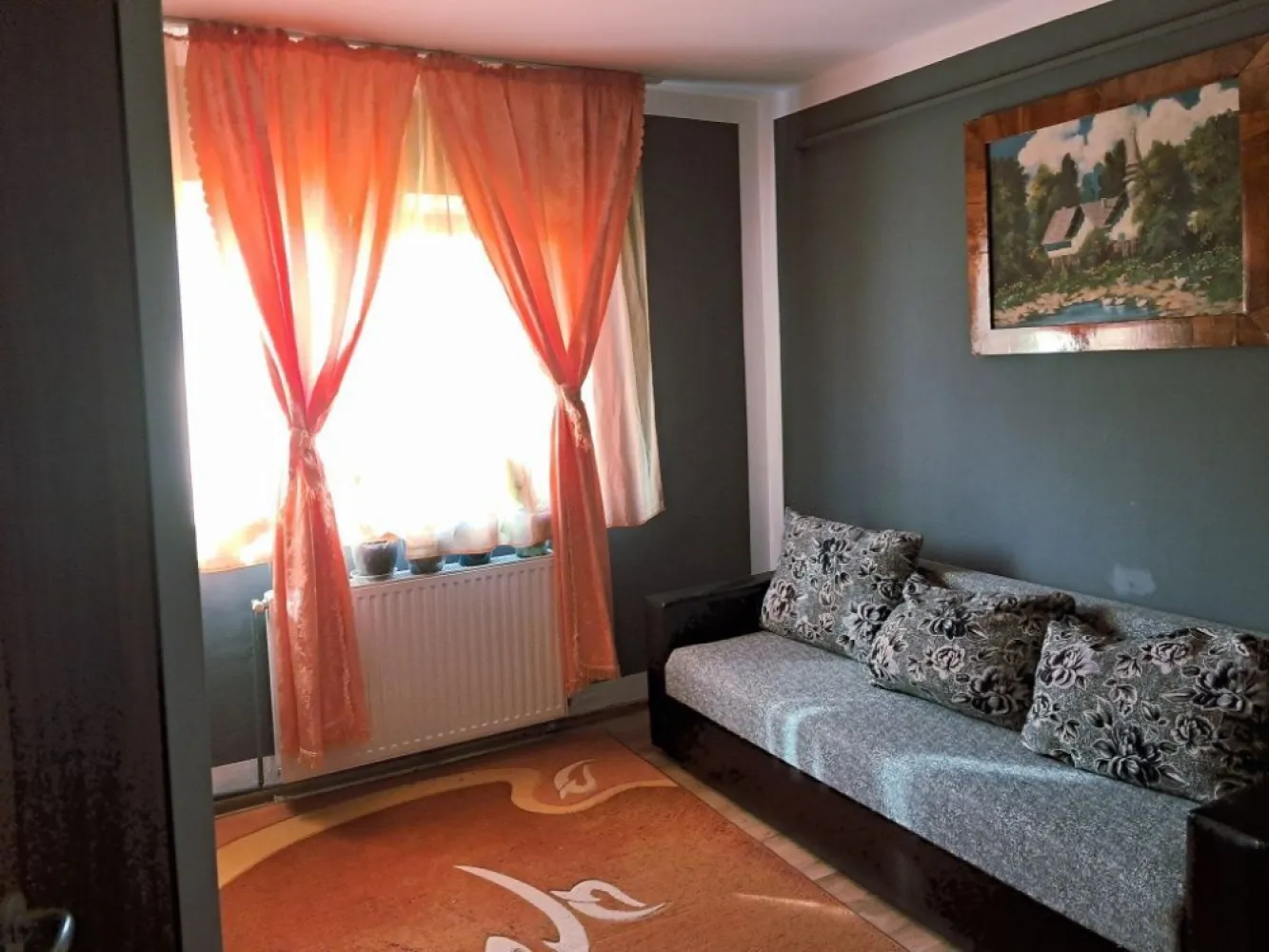 Vand apartament cu 3 camere in micro 16 Satu mare