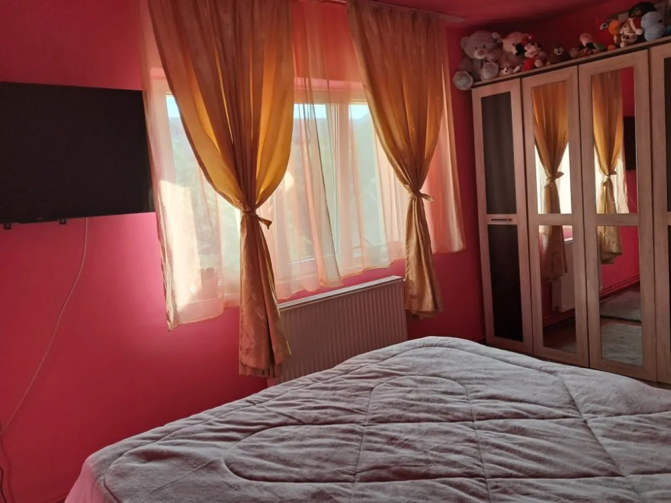 Vand apartament cu 3 camere in micro 16 Satu mare