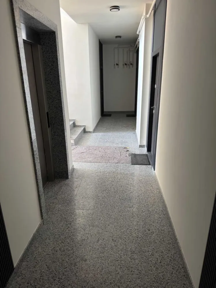 BRASADAS vinde ap 3 cam semi-finisate 1,2,3 camere NOI.