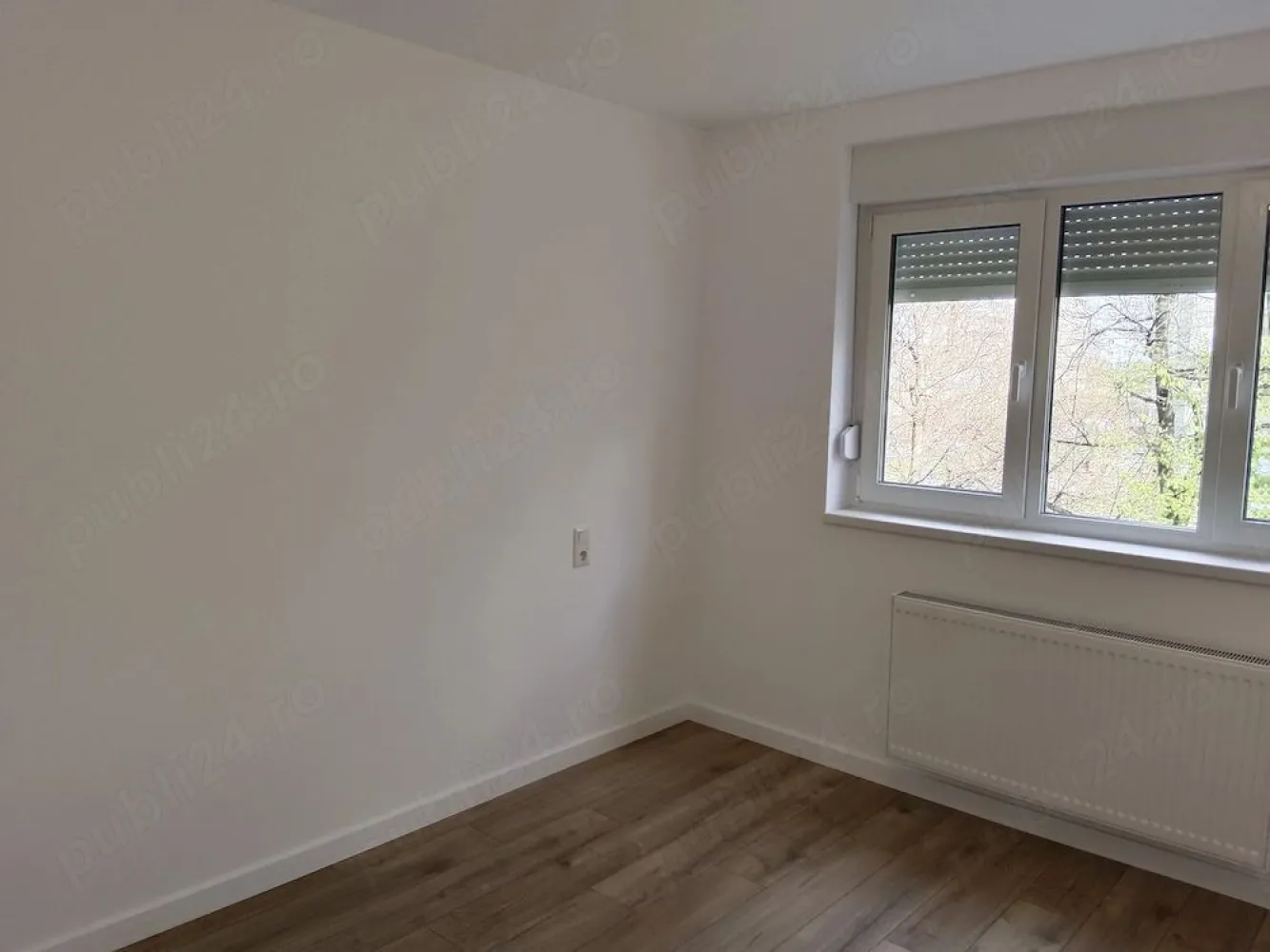 Apartament de vânzare 3 camere etajul 3