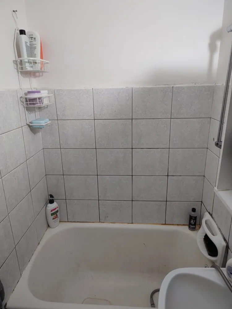 BRASADAS vinde ap 3 cam etaj 2/4 in Solidaritatii.