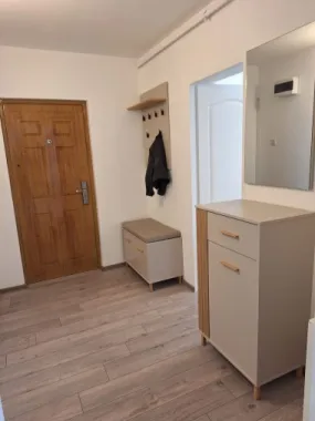 Vând apartament în micro 16