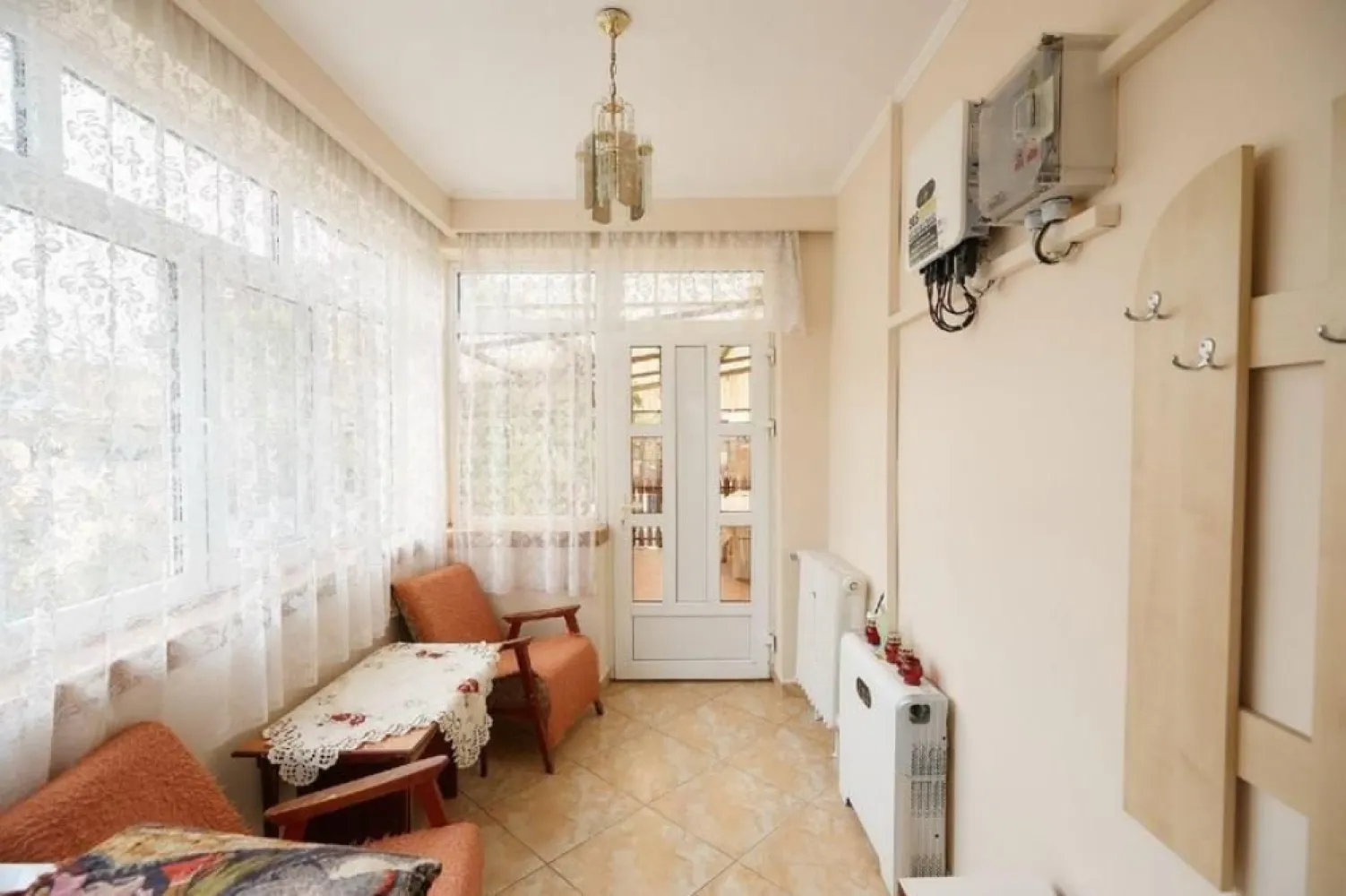 BRASADAS vinde casa individuala zona Careiului.
