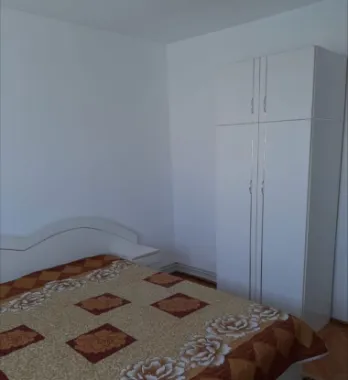 Vand apartament 2 camere