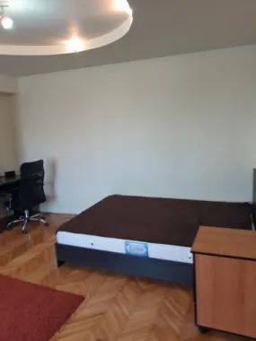 PF, vând apartament cu o camera