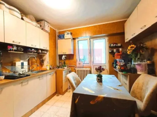 Apartament 2 camere de vanzare zona Decebal ( Zepter) Mall Vitan