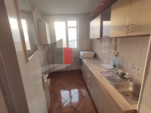 Vânzare apartament 3 camere cu centrală Bd. Obregia - Fântâna Florilor