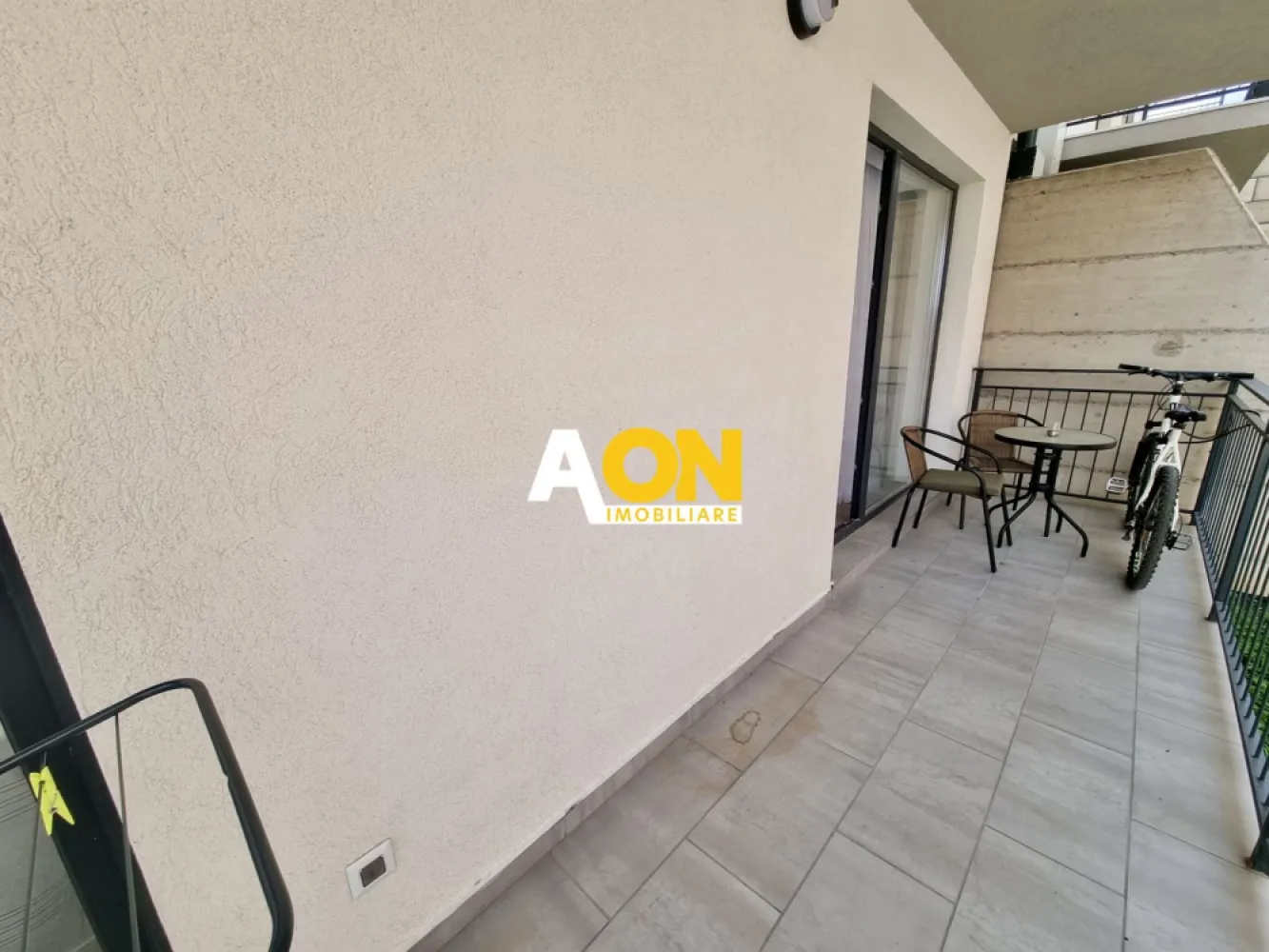 Apartament 2 camere, bloc nou, Cetate