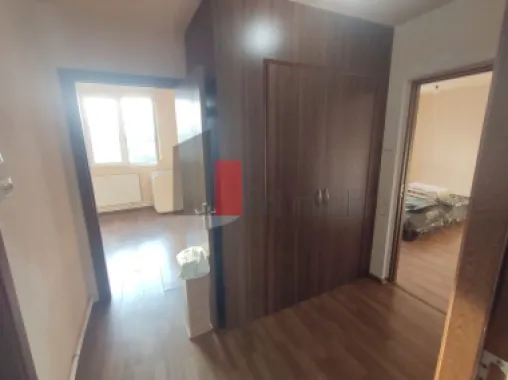 Vânzare apartament 3 camere cu centrală Bd. Obregia - Fântâna Florilor