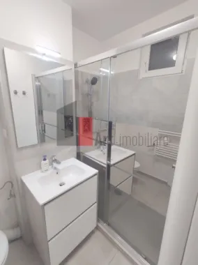 Vânzare apartament 3 camere Bd. Obregia - Pța Străduinței