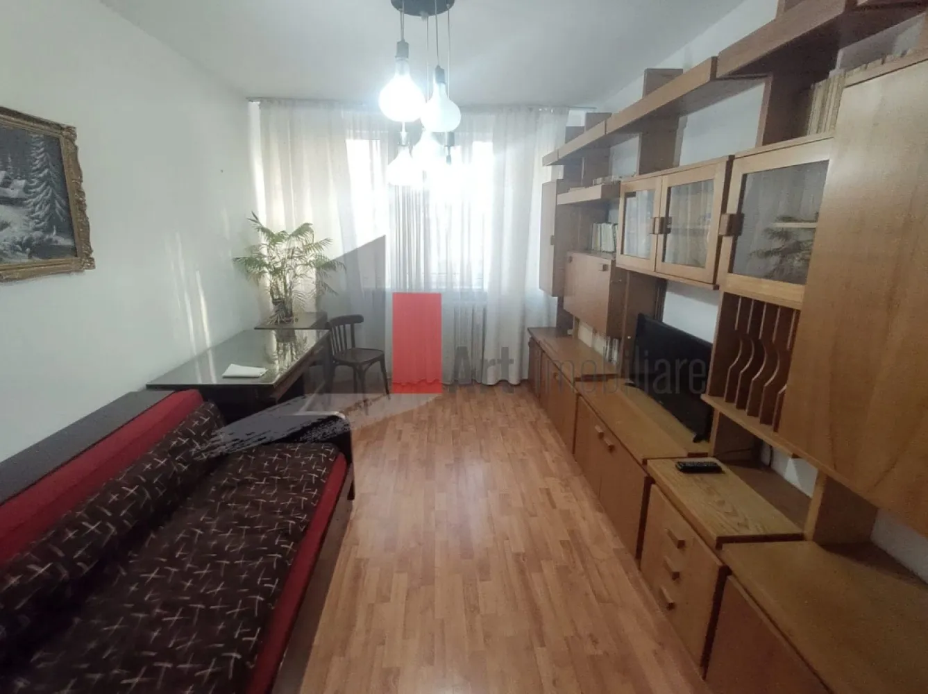 Vânzare apartament 3 camere Bd. Obregia - Pța Străduinței