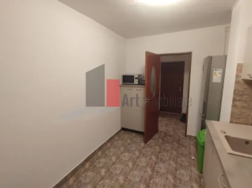 Prima închiriere apartament decomandat 3 camere - Bd. Lacul Tei -Parcul Circului