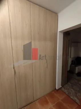 Prima închiriere apartament decomandat 3 camere - Bd. Lacul Tei -Parcul Circului