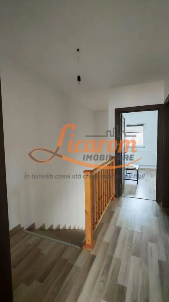 Comision 0. Vila tip DUPLEX ,semimobilata,IZVOR Tarlungeni S+P+E.
