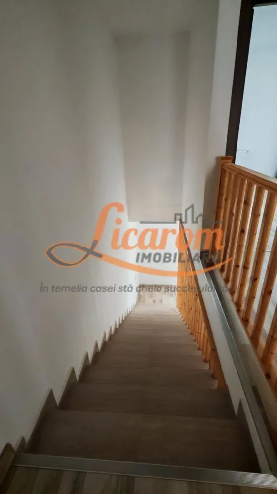 Comision 0. Vila tip DUPLEX ,semimobilata,IZVOR Tarlungeni S+P+E.
