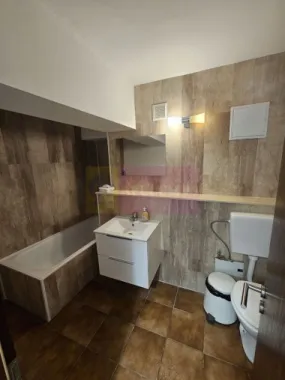 Super oferta apartament.3 camere Bd.Decebal