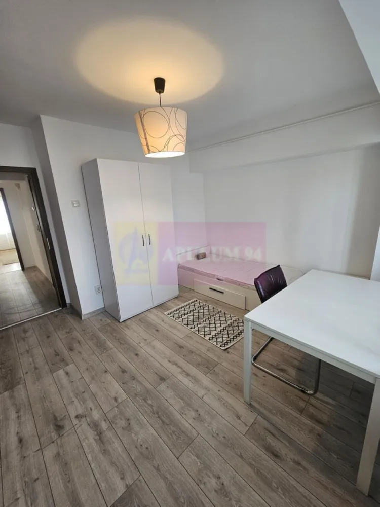 Super oferta apartament.3 camere Bd.Decebal