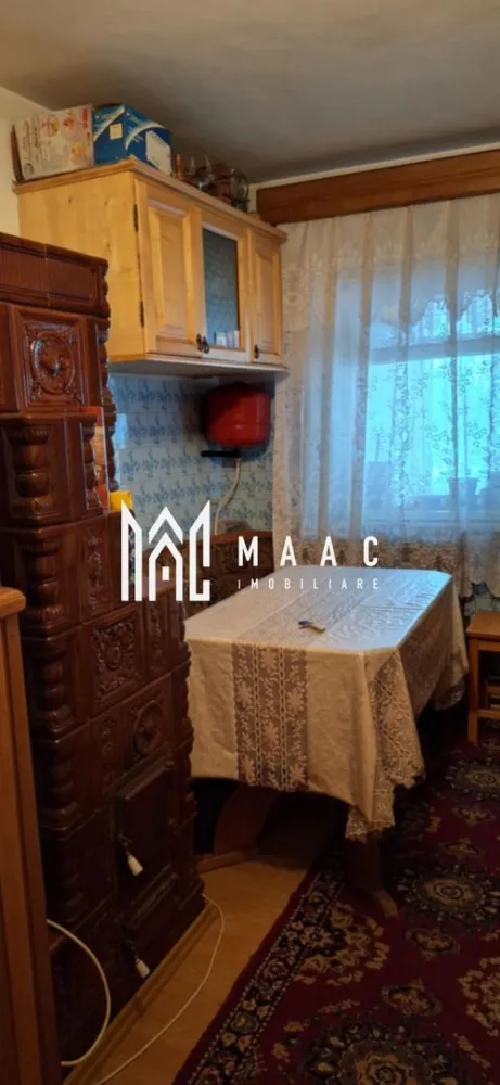 Apartament 2 camere I Brezoi - MAAC IMOBILIARE propune spre vanzare un apartament cu doua camere situat la etajul 4 al unui imobil din localitatea Brezoi, in apropierea statiunii Voineasa si partiei de schi Transalpina. Locuinta necesita renovare. Pentru mai multe detalii precizati telefonic ca ati vazut anuntul cu ID:CP2878707. }}