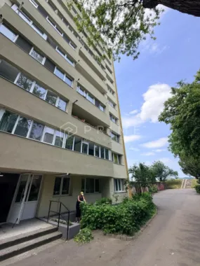 Apartament 2 camere, Decomandat| Potențial de renovare| Orientare Sud