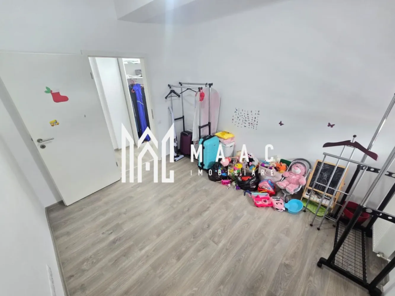 Penthouse superb 4 camere terasa 155 mp READY TO MOVE