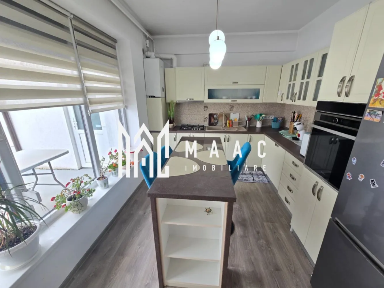Penthouse superb 4 camere terasa 155 mp READY TO MOVE