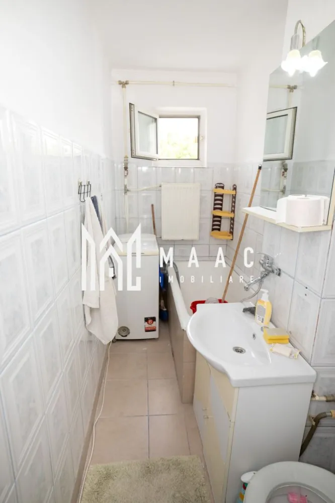 APARTAMENT 3 CAMERE| MOBILAT SI UTILAT| OSTROVENI