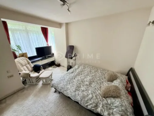 Apartament cu 3 camere – Cartier Cornișa, Strada Victor Babeș